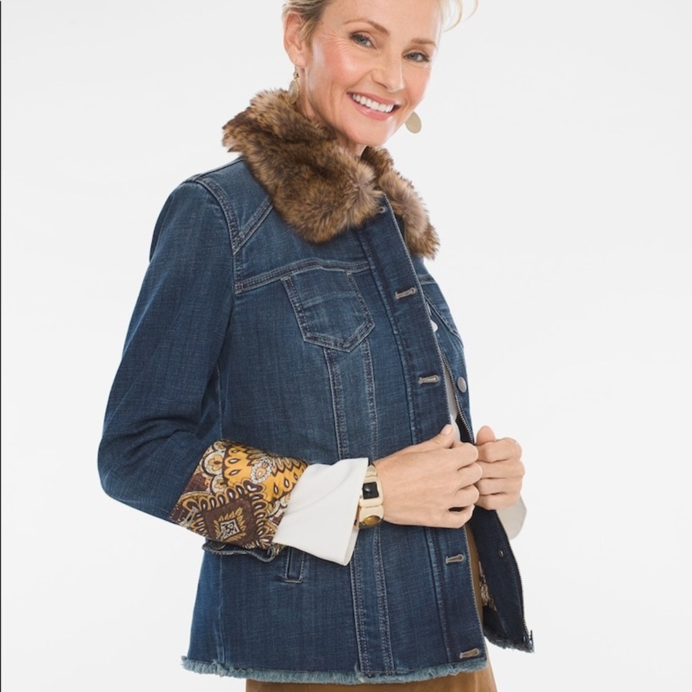 Chico’s removable faux fur collar denim jacket
